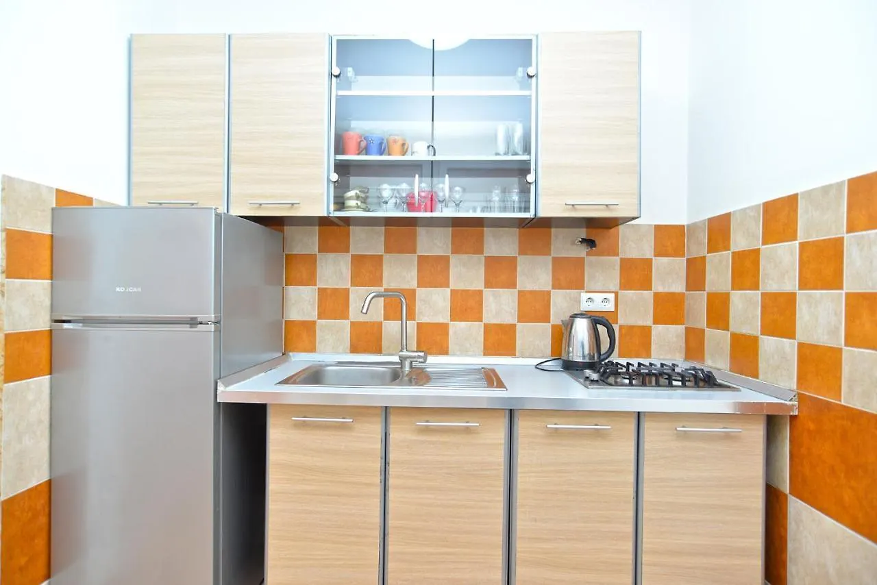 Apartments Zlata 2222 Pula Croatia