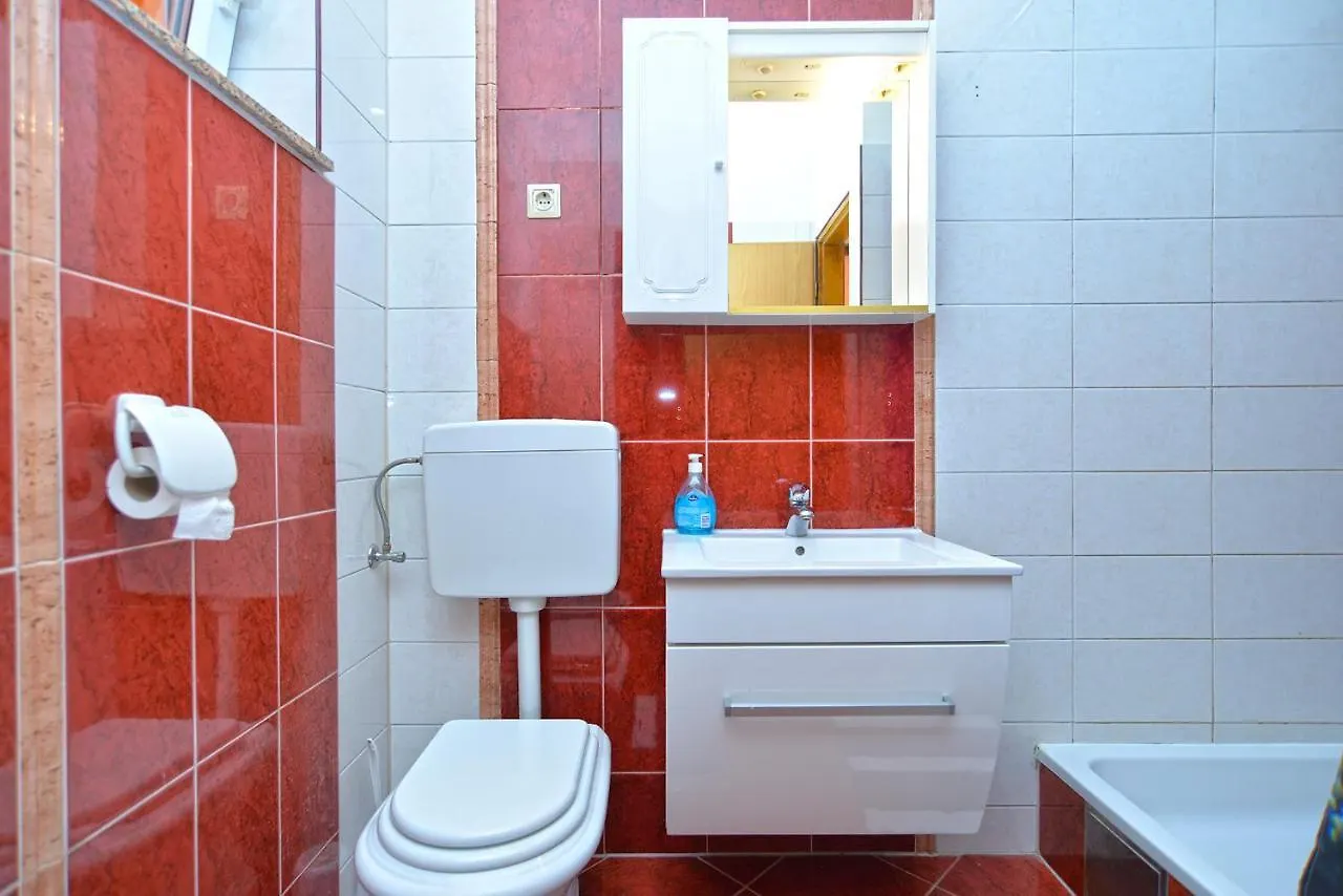 Apartments Zlata 2222 Pula