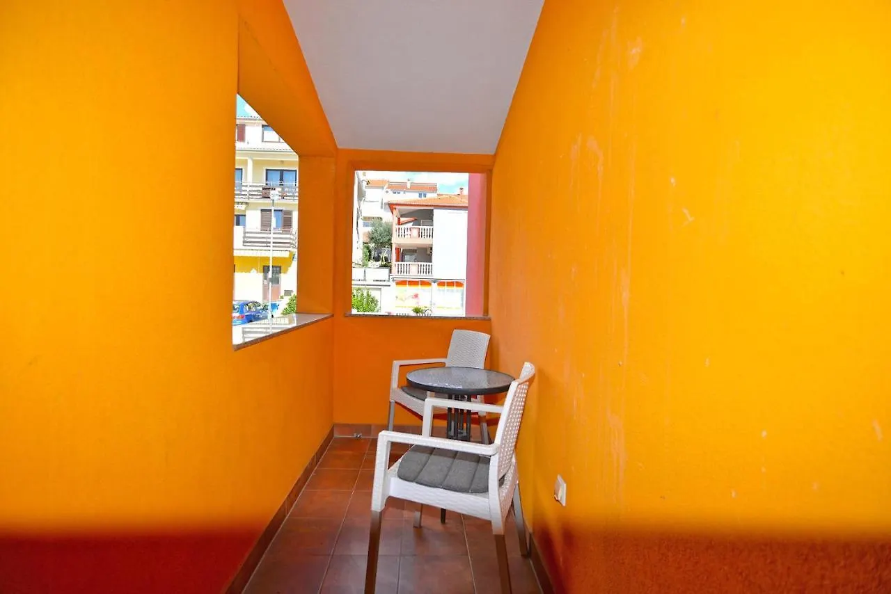 Apartments Zlata 2222 Pula Croatia