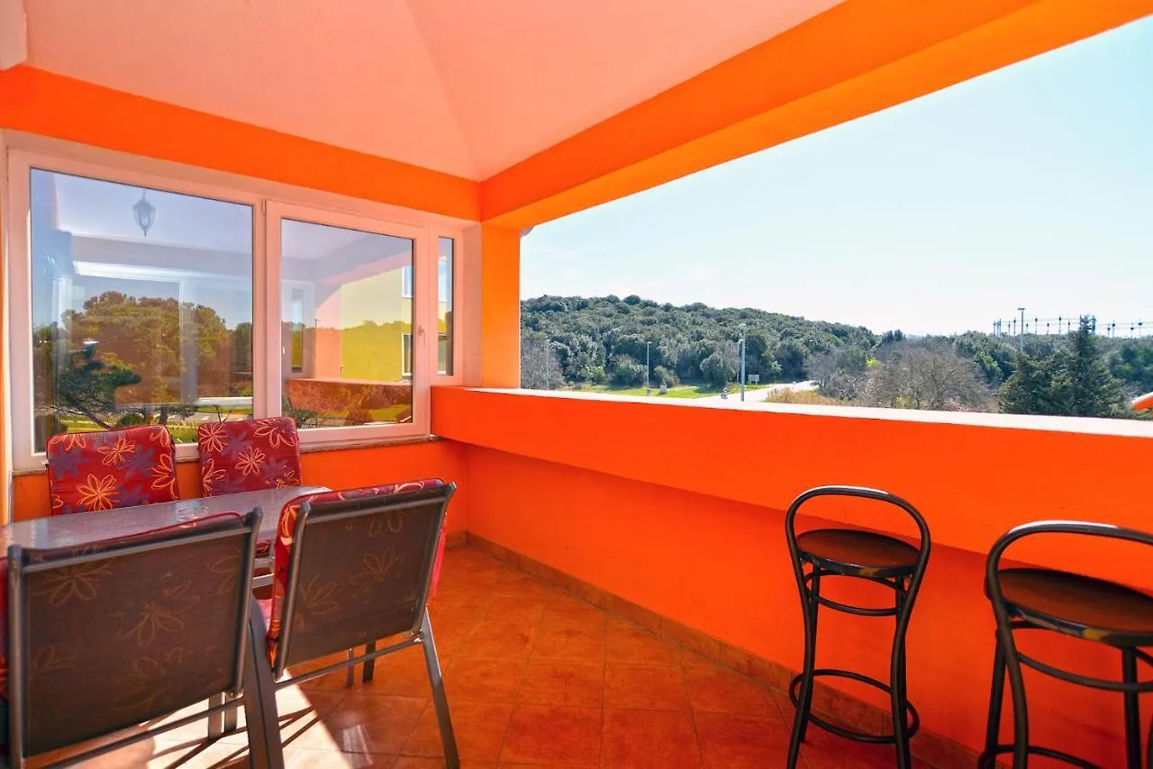 Apartments Zlata 2222 Pula Croatia