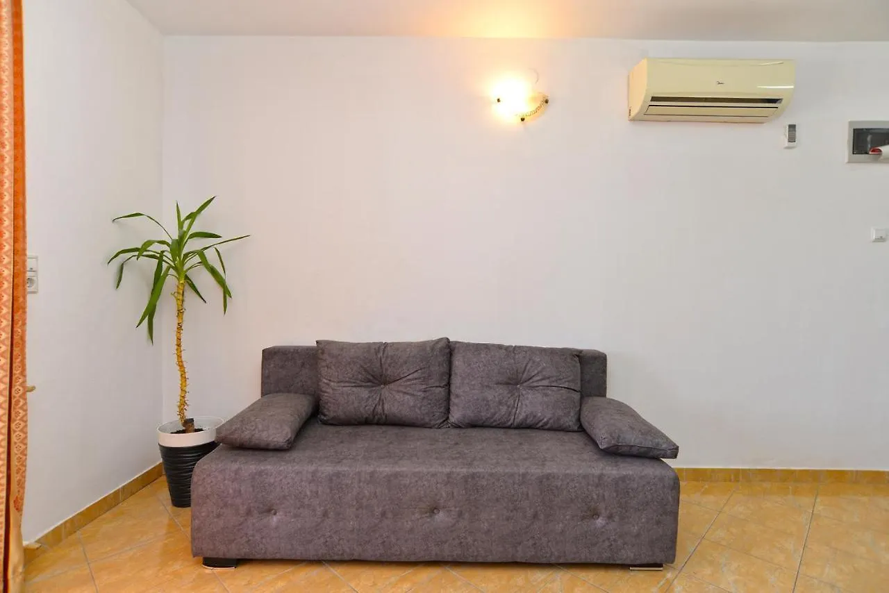 Apartments Zlata 2222 Pula 0*,