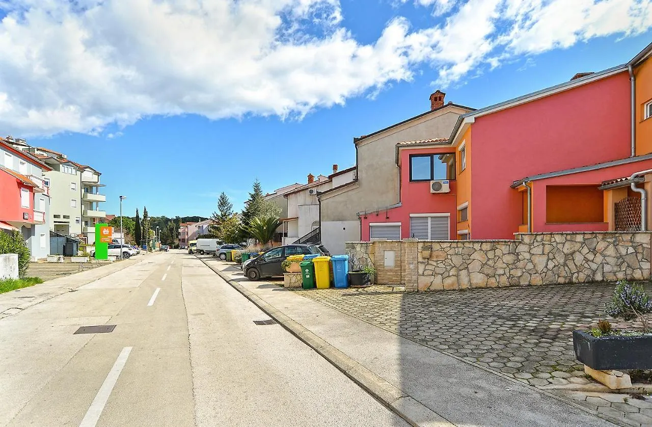 Apartments Zlata 2222 Pula Chorvatsko